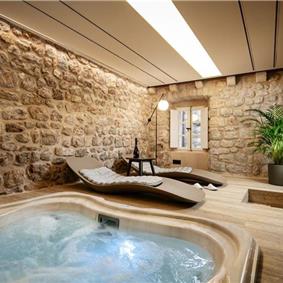 Luxury 3 Bedroom Villa with Jacuzzi, Sauna and Gym in Dubrovnik Old Town, Sleeps 6